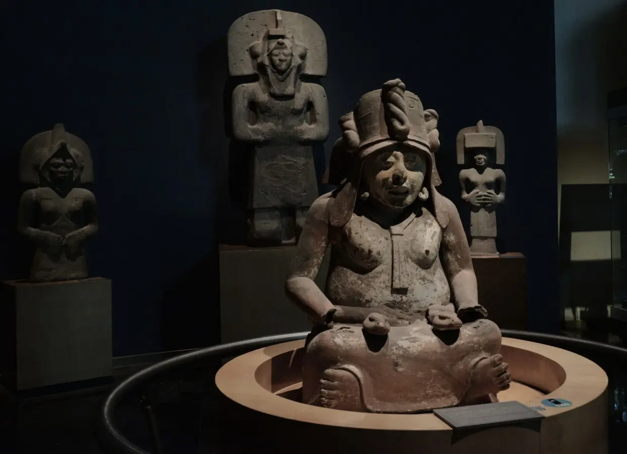 mudanza de atlante museo nacional de antropología e historia - Cómo encontraron a los Atlantes de Tula