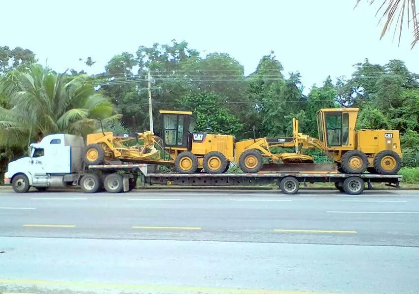 flete maquinaria pesada km - Cómo se debe transportar la maquinaria pesada