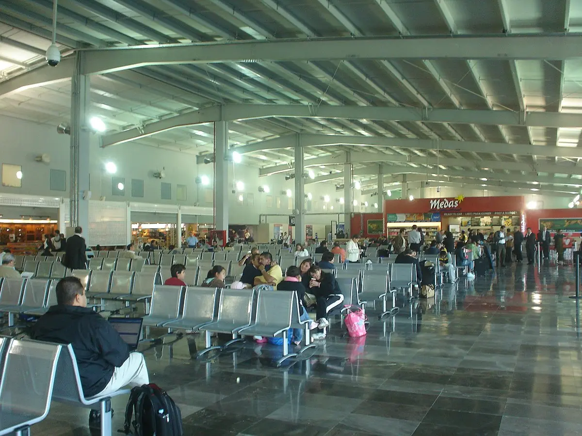 fletes aereos aeropuerto toluca - Cuánto costó el aeropuerto de Toluca