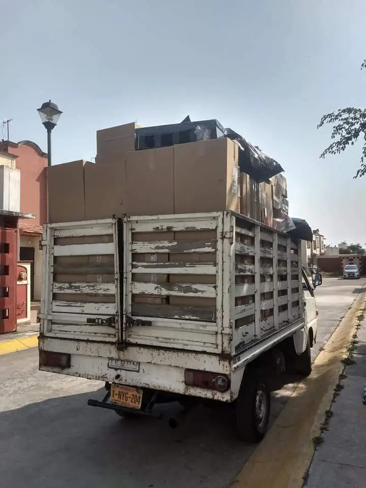 fletes de muebles - Cuánto cuesta el envío de un sofá