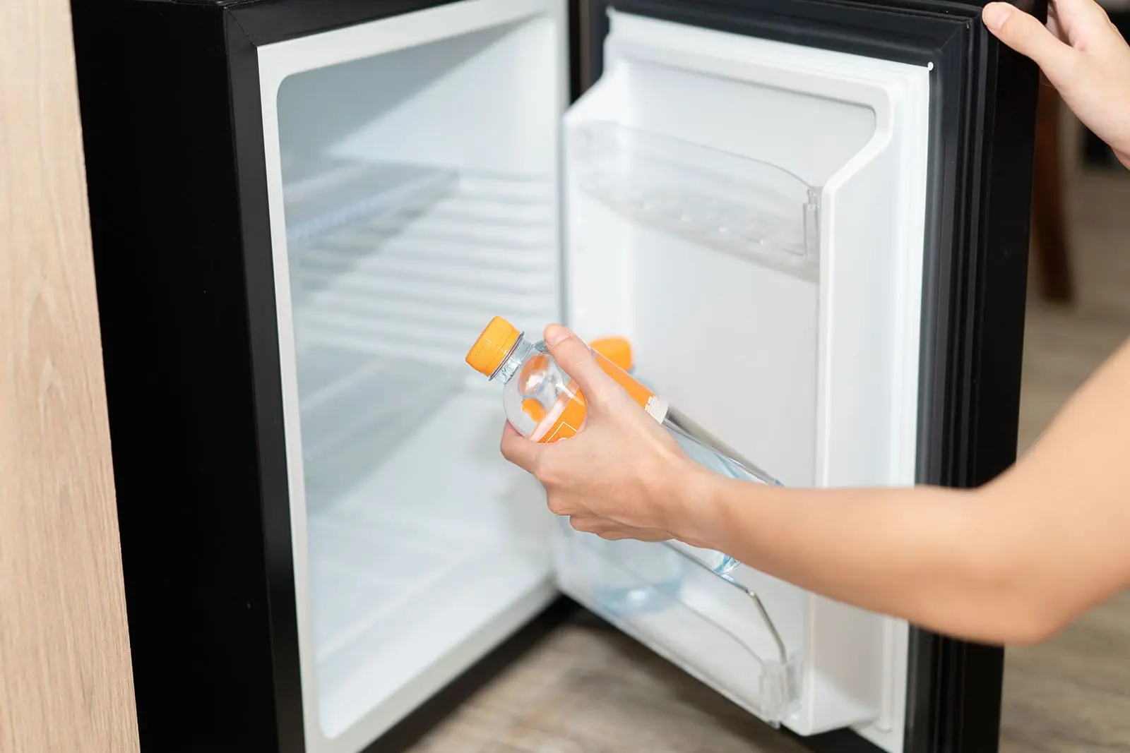 cuanto tiempo debe reposar un refrigerador despues de una mudanza - Cuánto tiempo hay que desconectar un refrigerador antes de moverlo