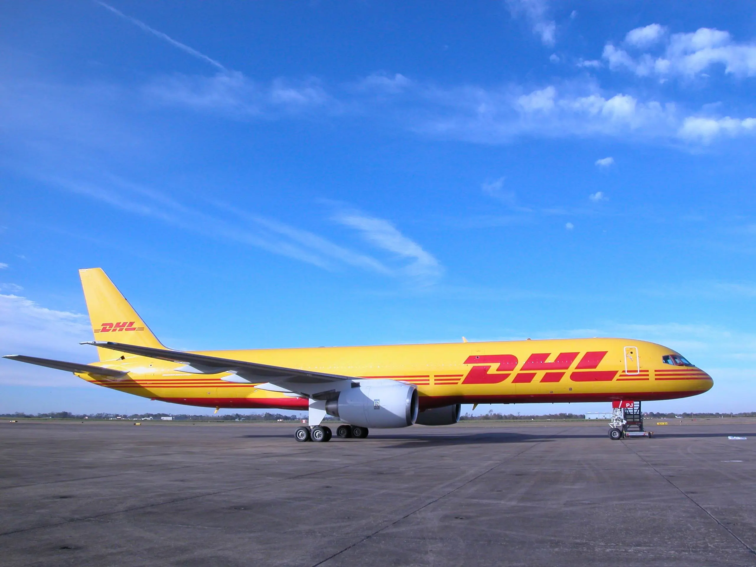 cajon madera mudanza dhl - DHL envía artículos grandes